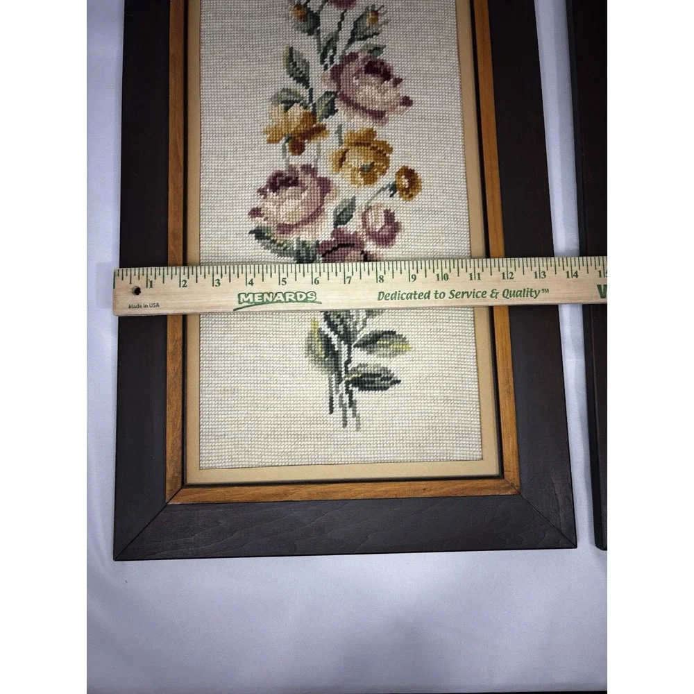 🌹Set Of 2 Vintage Handmade completed Needlepoint Framed Roses Floral Bouquet